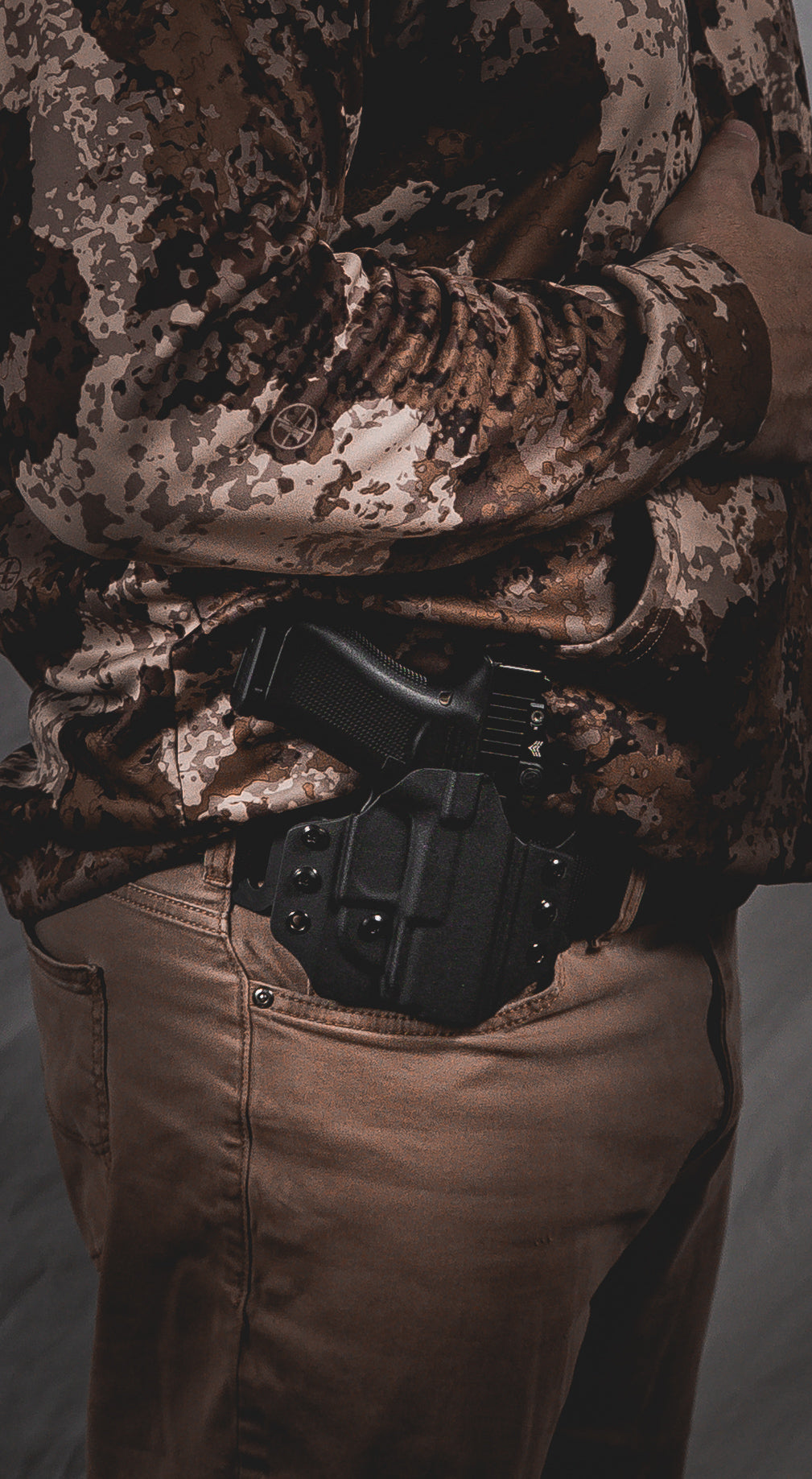 ECHO- Outside the waist