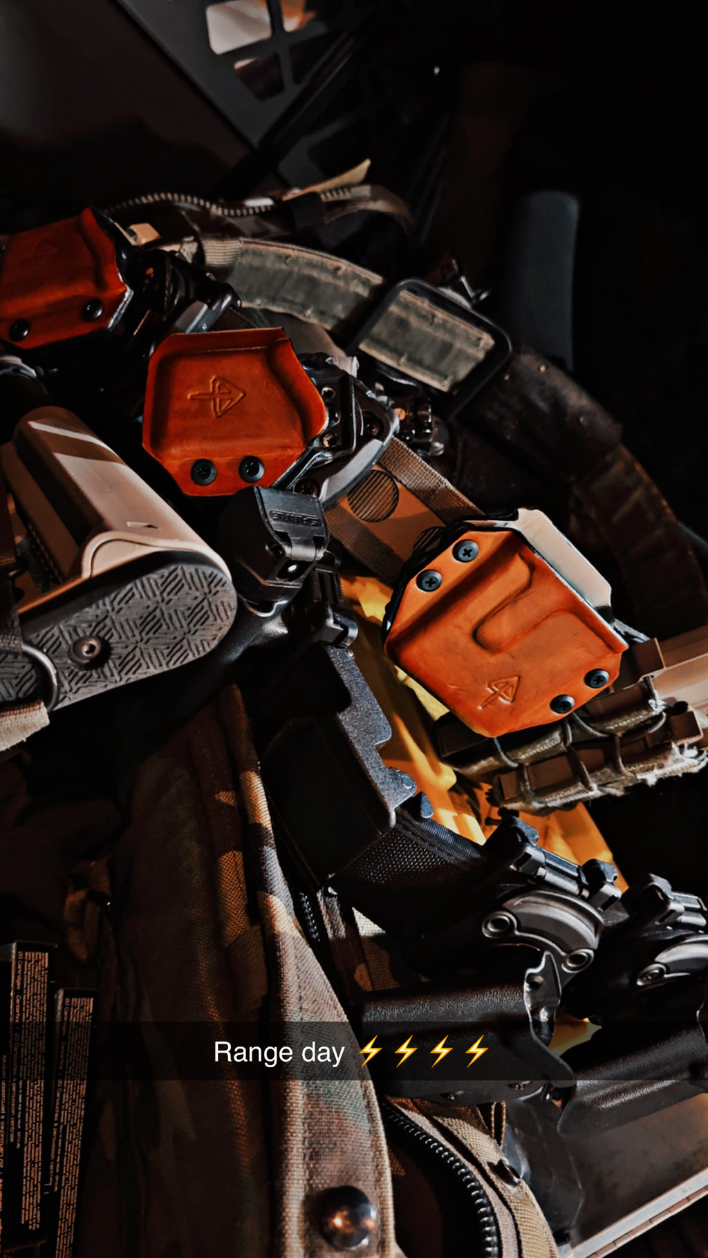 Leather DELTA- Rifle Mag Carrier